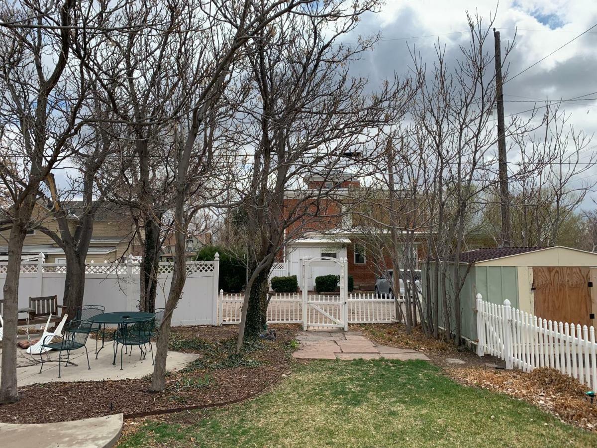 Edgar Olin House (Adults Only) Bed & Breakfast Pueblo Exterior photo